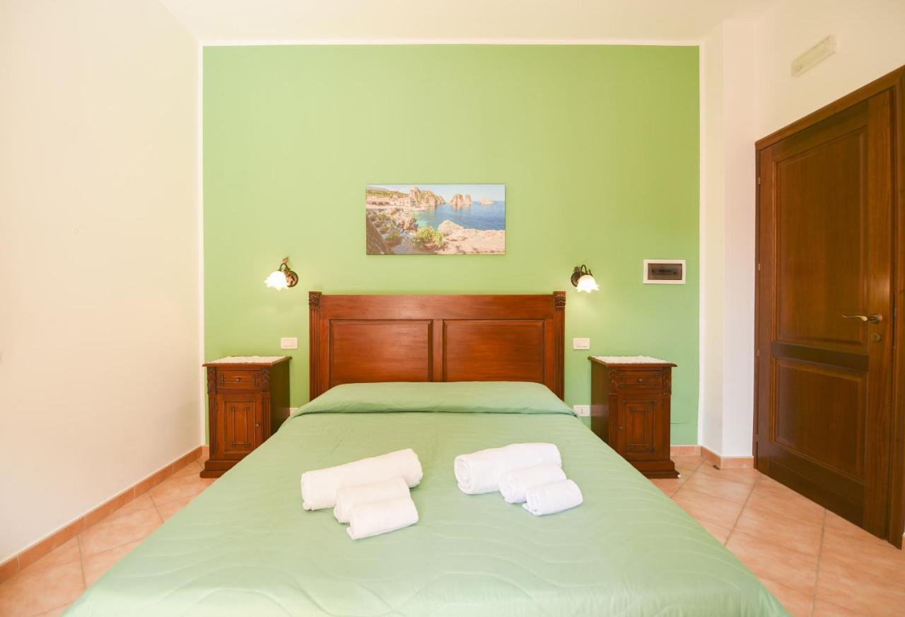 Bed and Breakfast Aurora Кастеллуццо Экстерьер фото