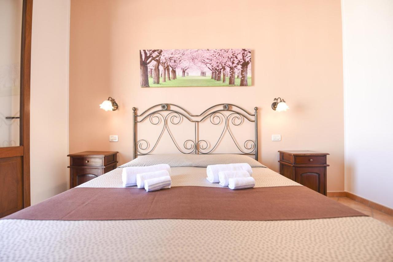 Bed and Breakfast Aurora Кастеллуццо Экстерьер фото