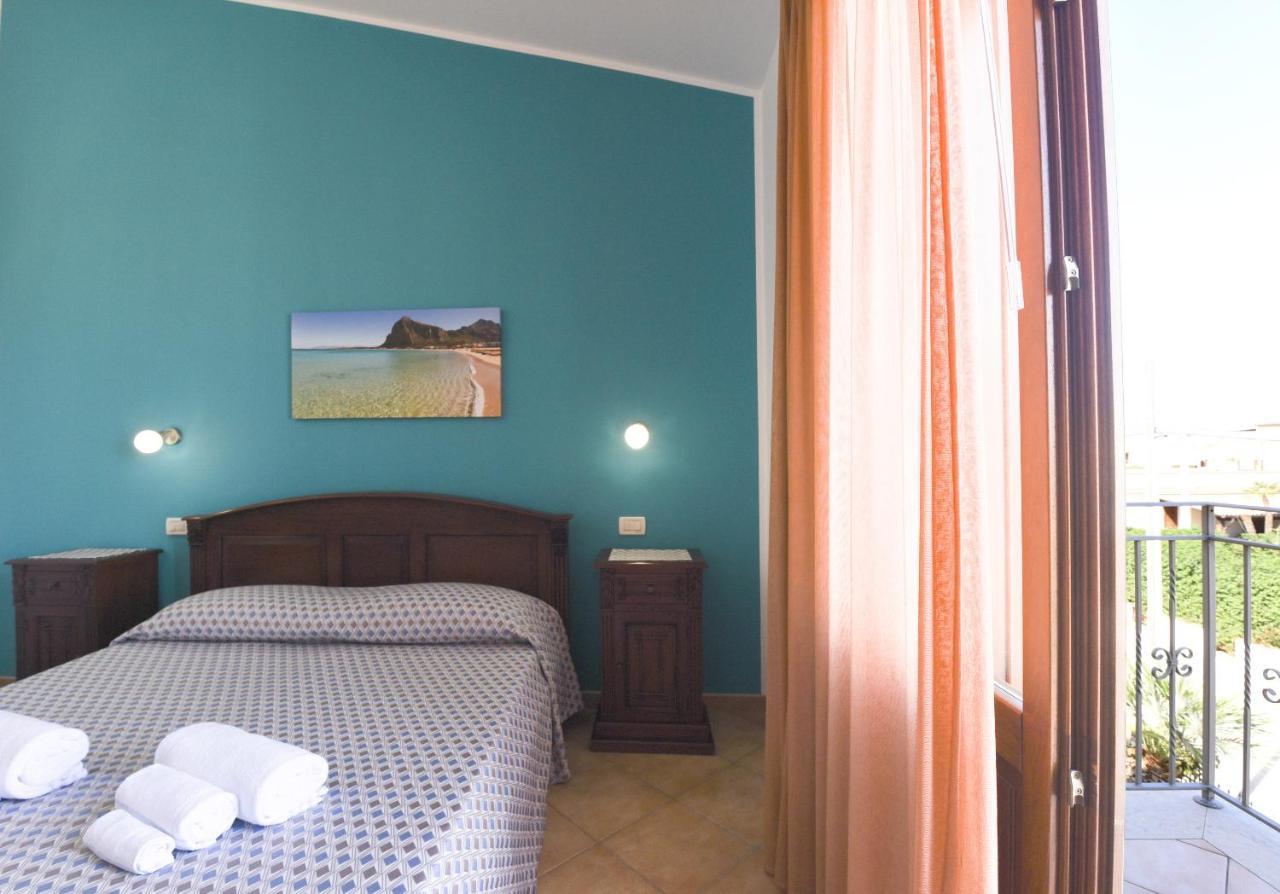 Bed and Breakfast Aurora Кастеллуццо Экстерьер фото