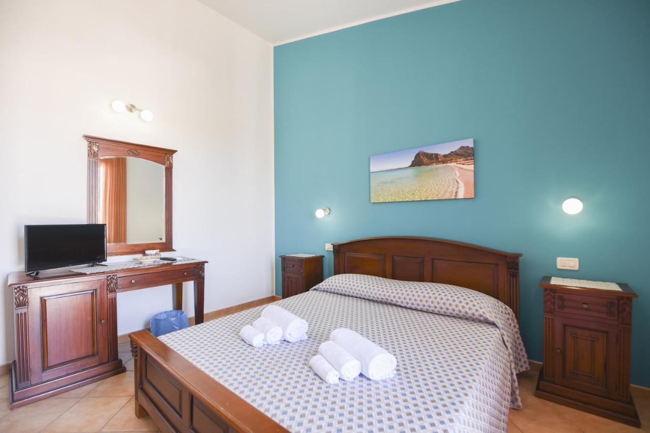 Bed and Breakfast Aurora Кастеллуццо Экстерьер фото