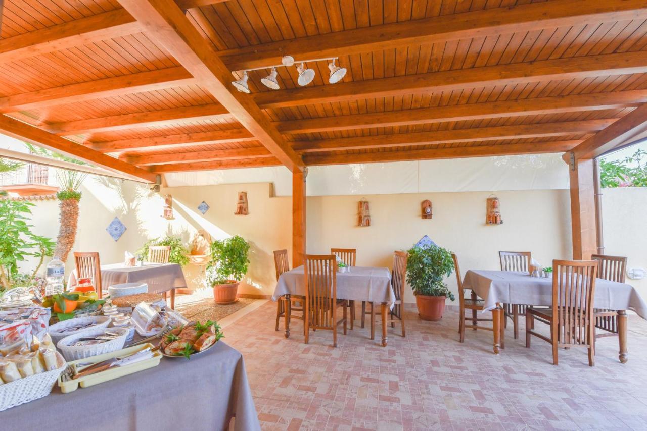 Bed and Breakfast Aurora Кастеллуццо Экстерьер фото