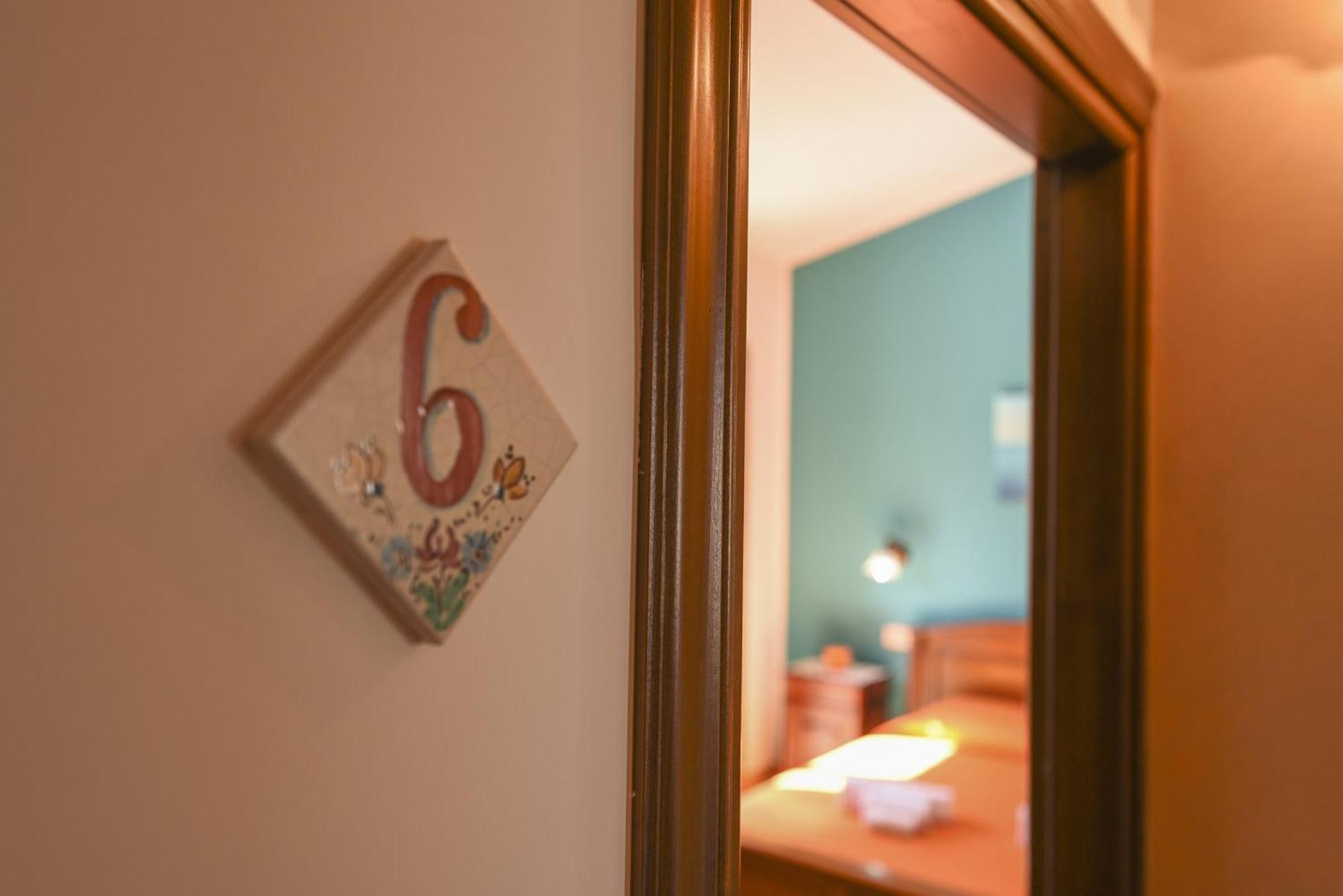 Bed and Breakfast Aurora Кастеллуццо Номер фото