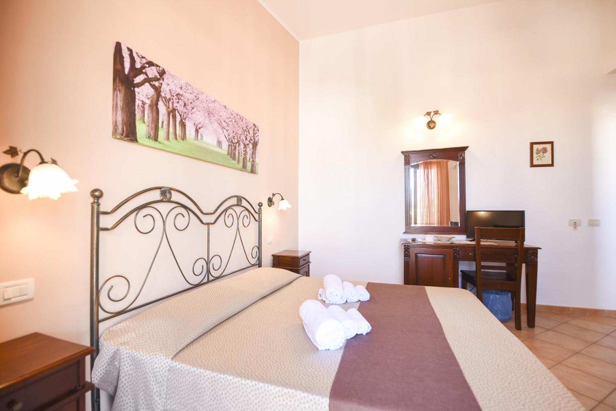 Bed and Breakfast Aurora Кастеллуццо Номер фото